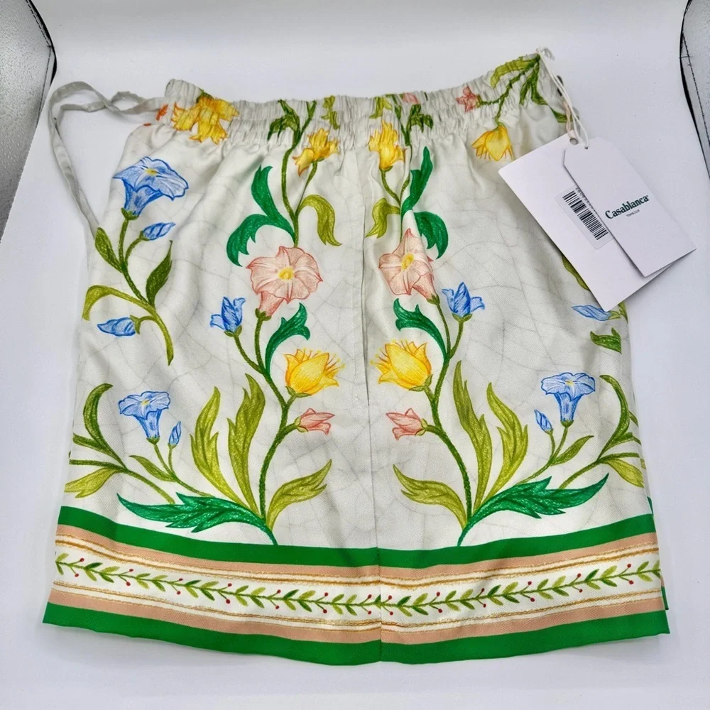 NWT Casablanca Paris Silk Women’s Shorts in L'Arche Fleurie Floral Whimsical NEW